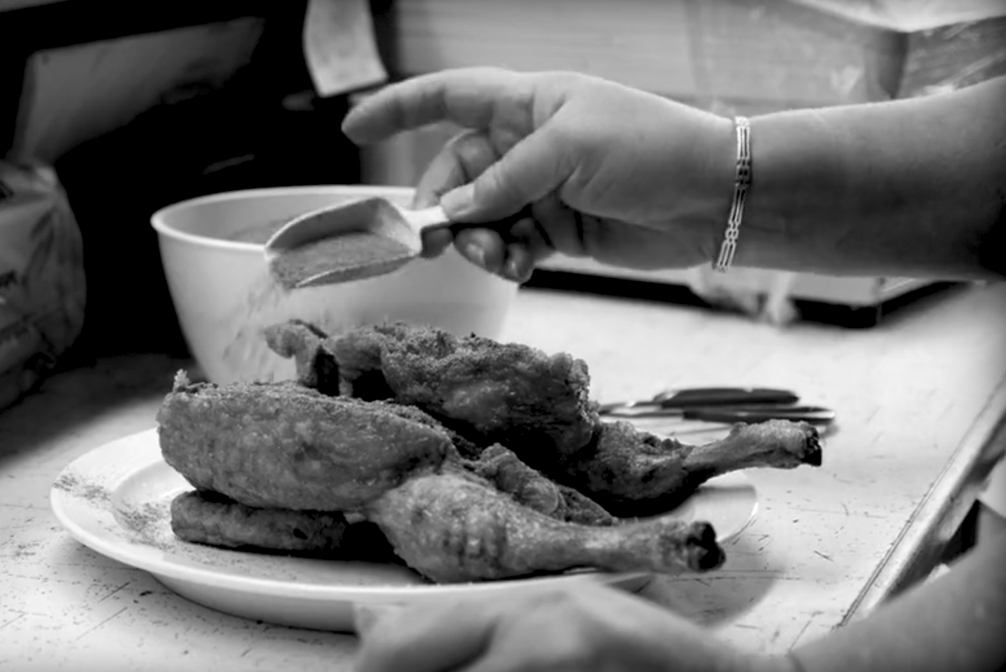 the fried look - ABOUT US 🤝 the fried look - ABOUT US 🤝